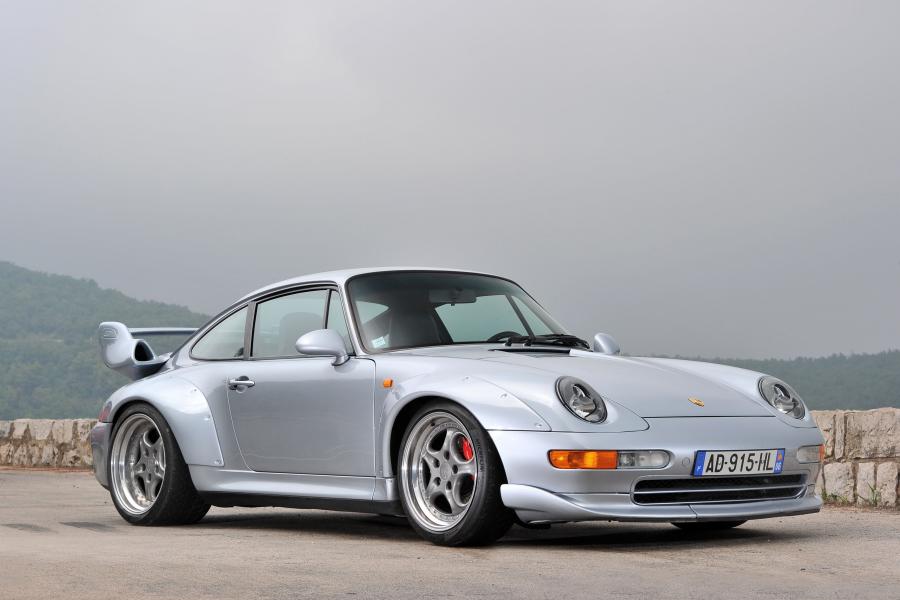  Porsche 911 GT2 1996 года  (фото 8 из 22)